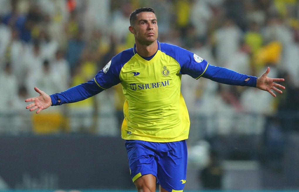 Chán ngấy Saudi Arabia, C.Ronaldo muốn dứt áo ra đi - 2 Chán ngấy Saudi Arabia, C.Ronaldo muốn dứt áo ra đi - 2