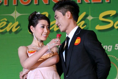 Duyên dáng nữ sinh HV Cảnh sát nhân dân