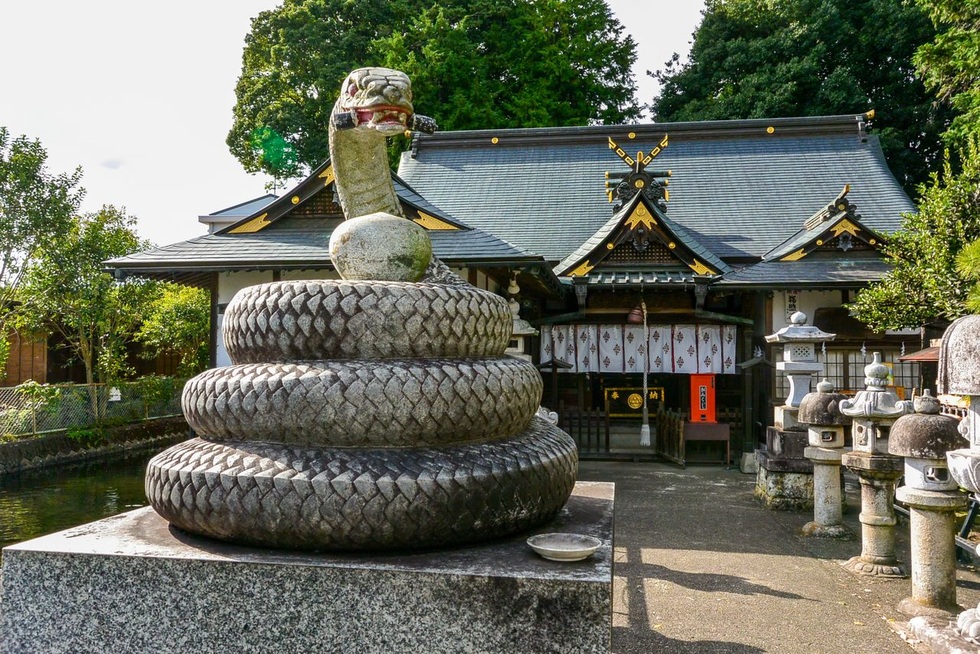 4 ngôi đền thờ rắn linh thiêng ở Nhật Bản nên ghé thăm dịp năm mới - 4 4 ngôi đền thờ rắn linh thiêng ở Nhật Bản nên ghé thăm dịp năm mới - 4