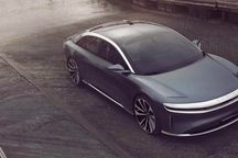 Startup xe điện Mỹ xoay xở thế nào trong đại dịch Covid-19?