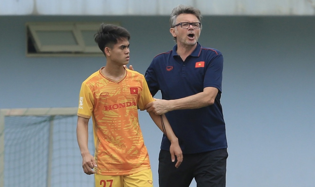 Cầu thủ U23 Việt Nam nói điều bất ngờ về mục tiêu World Cup - 4 Cầu thủ U23 Việt Nam nói điều bất ngờ về mục tiêu World Cup - 4