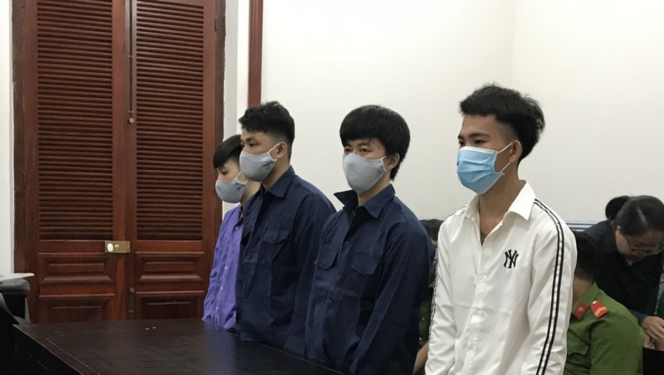 Đi tố bạn trộm xe thì lộ ra vụ án giết người dã man - 1 Đi tố bạn trộm xe thì lộ ra vụ án giết người dã man - 1