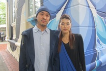 Gặp gỡ đôi vợ chồng Nhật Bản vẽ tranh đường phố tại Hà Nội