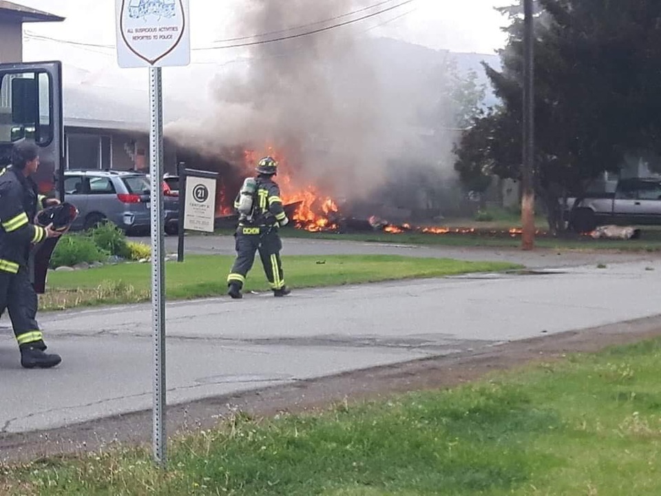 Nữ đại úy Canada thiệt mạng do rơi máy bay cổ động chống dịch Covid-19 - 6