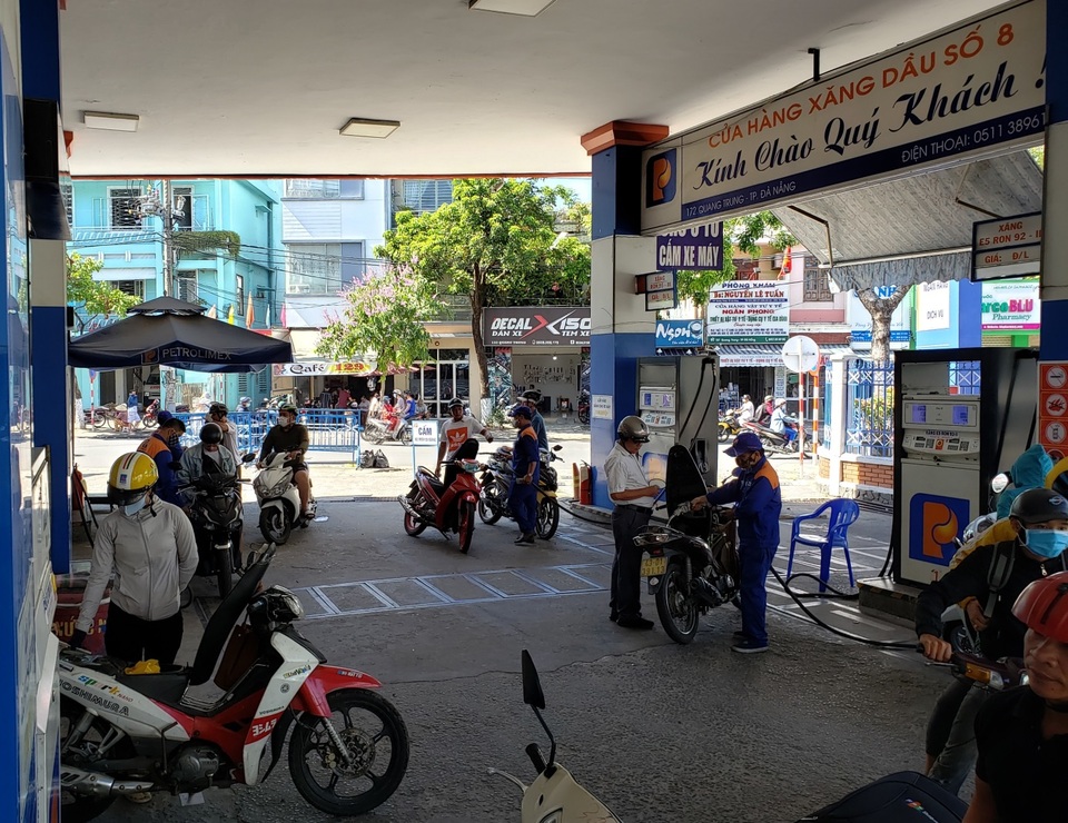 Giá dầu thế giới tăng, thị trường xăng dầu Việt Nam khởi sắc theo - 2 Giá dầu thế giới tăng, thị trường xăng dầu Việt Nam khởi sắc theo - 2