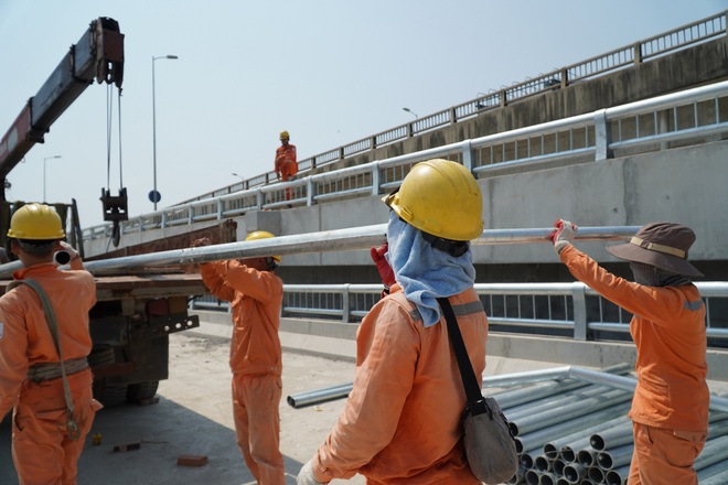 Hình ảnh công trình cầu vượt hồ trị giá 340 tỷ đồng sắp hoàn thành ở Hà Nội - 16 Hình ảnh công trình cầu vượt hồ trị giá 340 tỷ đồng sắp hoàn thành ở Hà Nội - 16