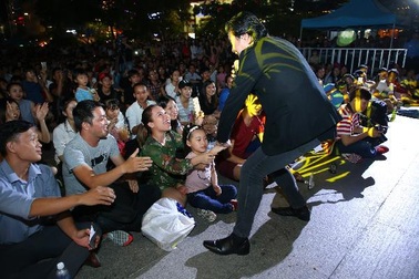 Âm vang nghệ thuật đường phố trong lòng du khách và người dân