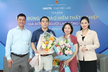 Hiểu đúng về bảo hiểm thất nghiệp - Giá đỡ với người lao động Việt