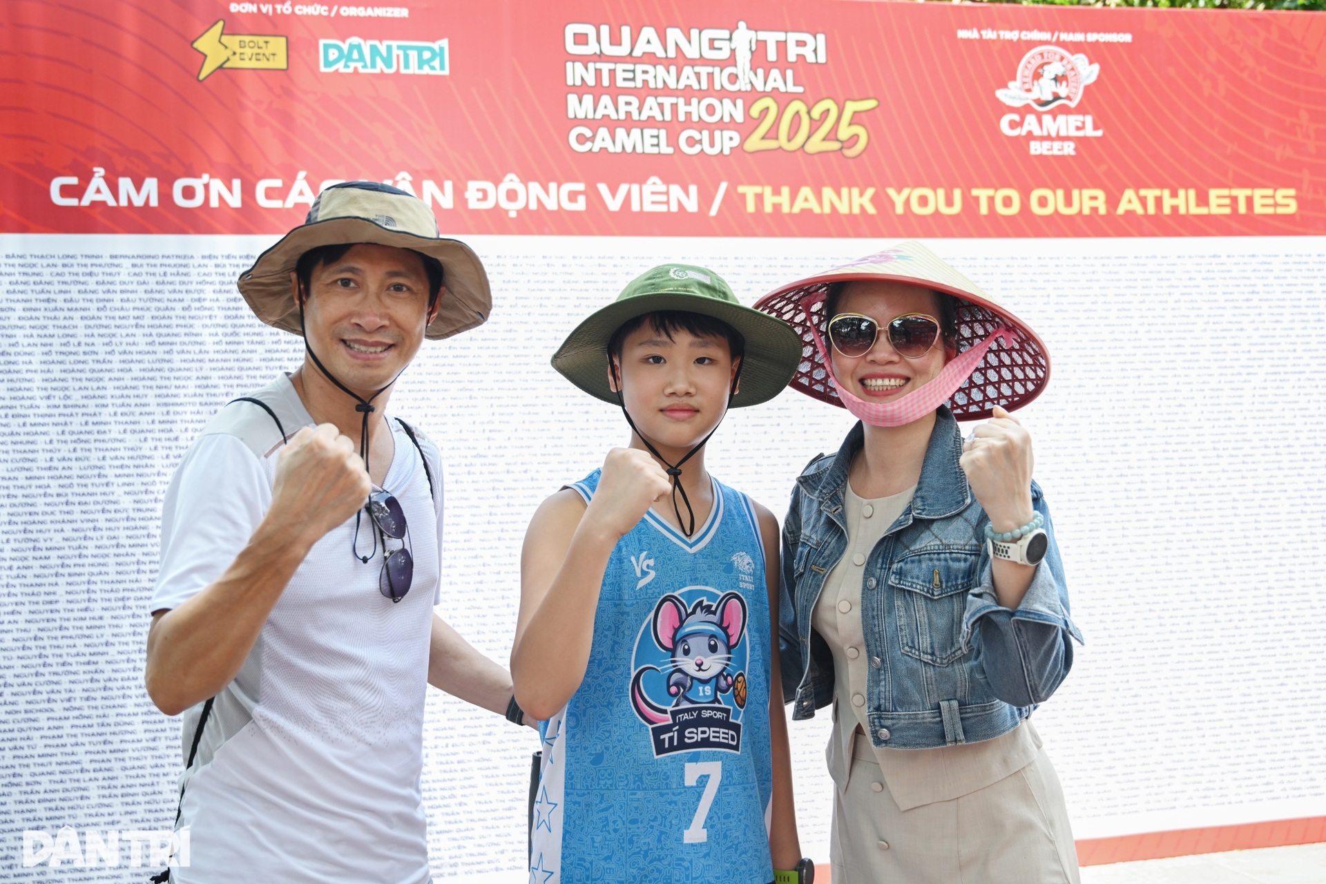 Chàng trai chạy xe máy 500km từ Hà Nội vào dự giải Aqua Warriors Quảng Trị - 12 Chàng trai chạy xe máy 500km từ Hà Nội vào dự giải Aqua Warriors Quảng Trị - 12