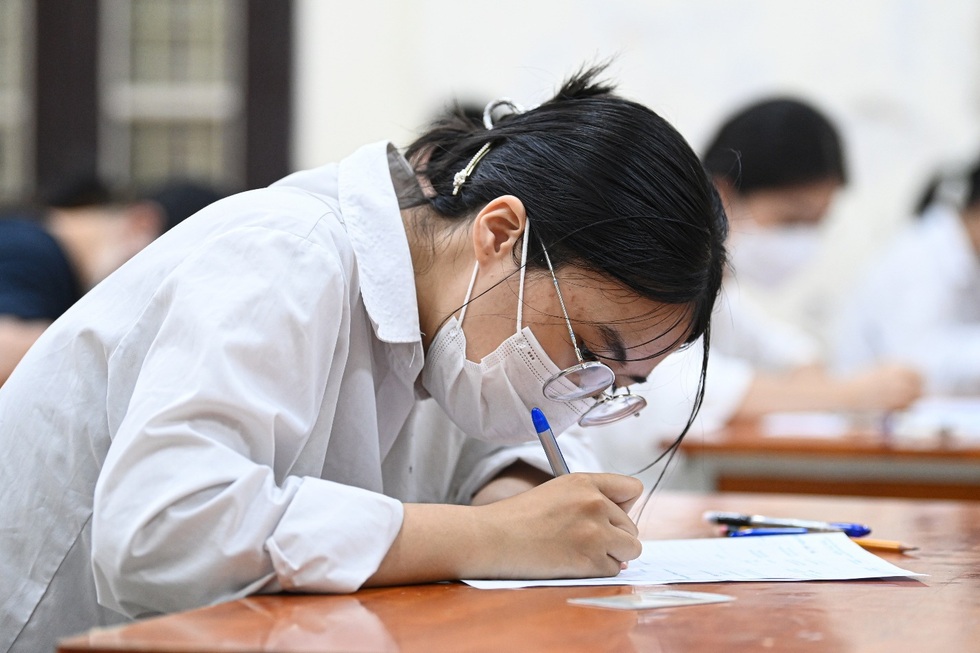 Kiểm tra học trò kêu bất chợt, hỏi bất chợt, nên hay không? - 1 Kiểm tra học trò kêu bất chợt, hỏi bất chợt, nên hay không? - 1