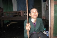 Xót xa cho số phận nghiệt ngã của cụ bà mù loà