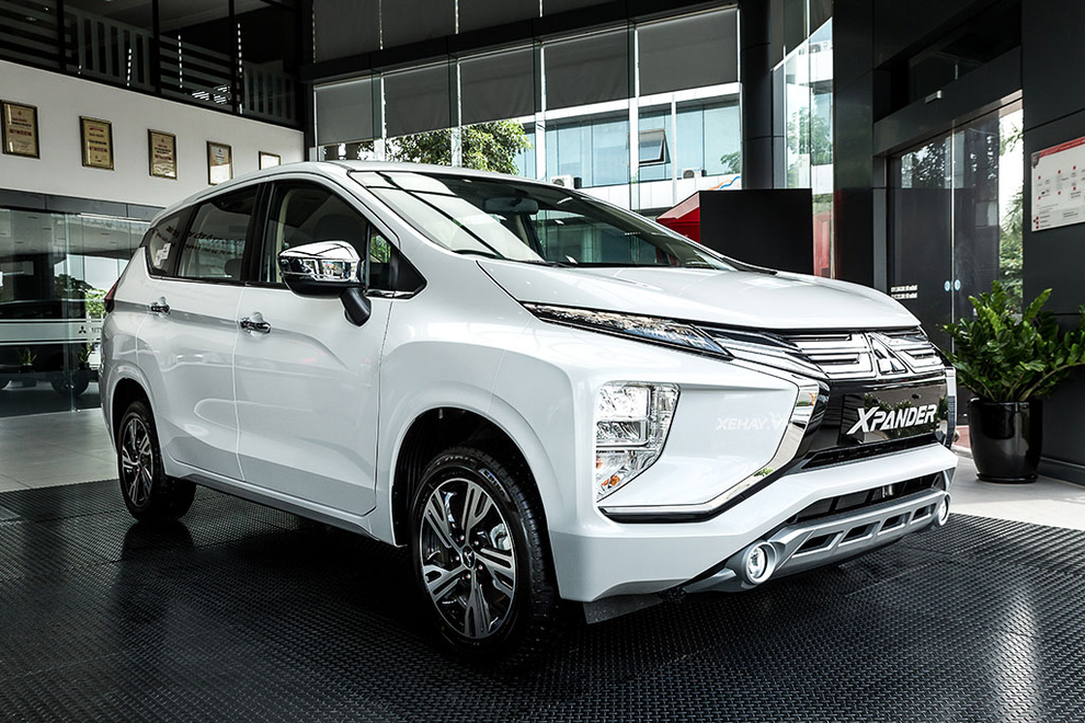 Những mẫu xe 7 chỗ có giá dưới 700 triệu đồng tại Việt Nam - 1 Những mẫu xe 7 chỗ có giá dưới 700 triệu đồng tại Việt Nam - 1