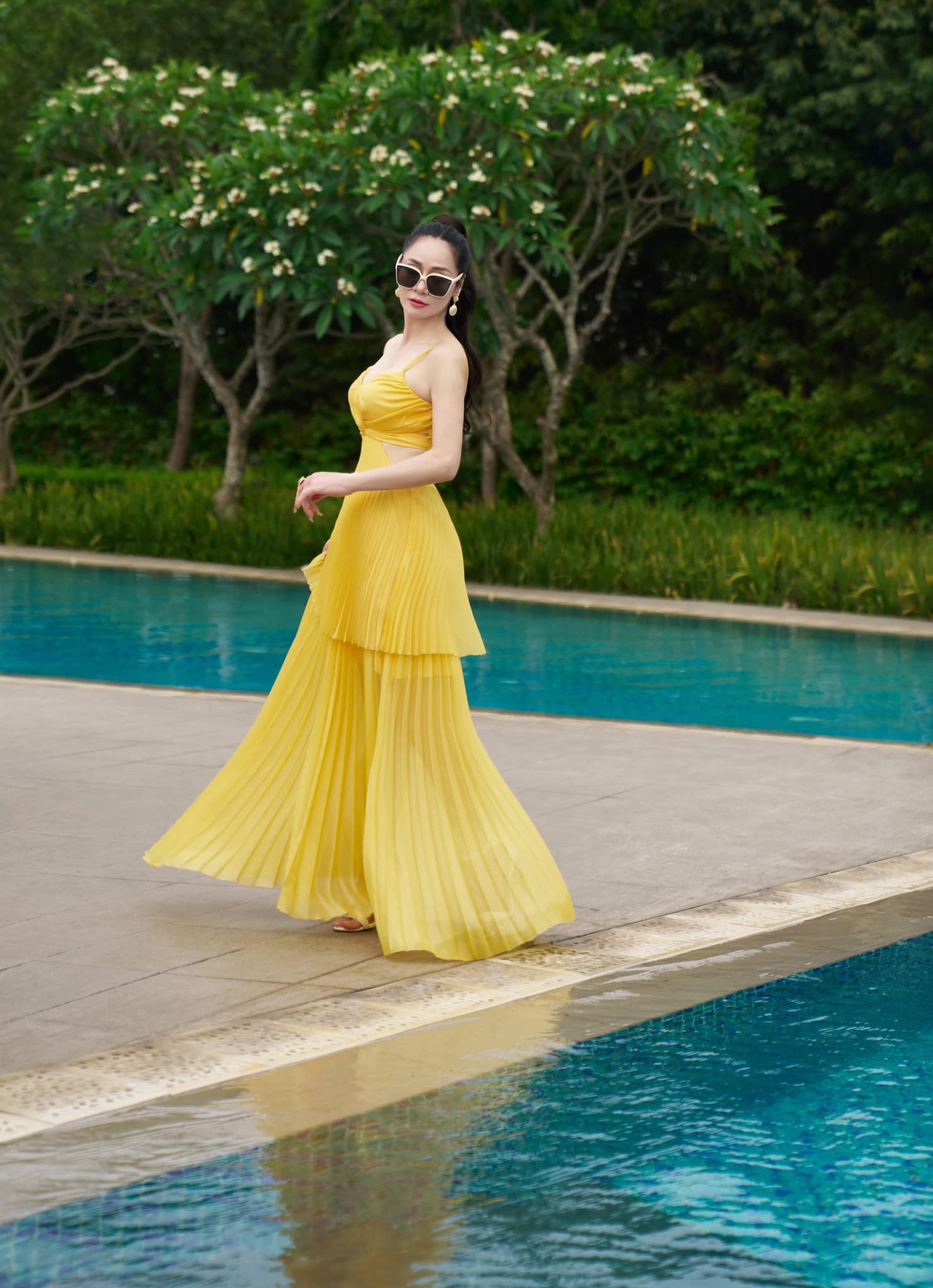 Quách Thu Phương bước ra ánh sáng từ yoga, vẫn tin tình yêu ở tuổi 46 - 7 Quách Thu Phương bước ra ánh sáng từ yoga, vẫn tin tình yêu ở tuổi 46 - 7