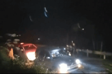 Cảnh sát mật phục bắt tội phạm ma túy như phim hành động