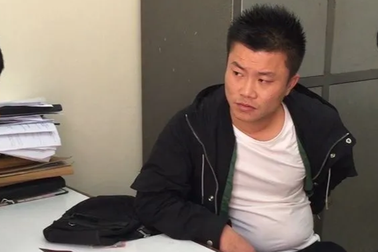 Phát hiện một người Trung Quốc lừa bán hàng "dỏm" ở Đà Nẵng