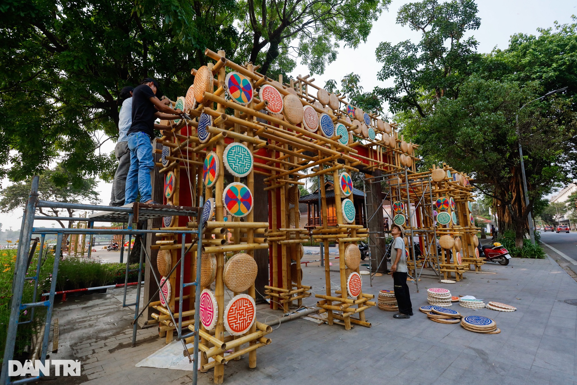 Gấp rút chuẩn bị cho Festival Nghề truyền thống Huế 2023 - 3