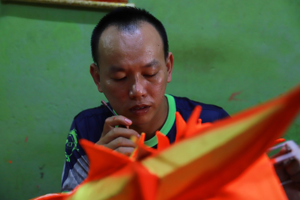Kiếm hàng trăm triệu đồng ngày cận Tết nhờ làm linh vật may mắn, phát tài - 4 Kiếm hàng trăm triệu đồng ngày cận Tết nhờ làm linh vật may mắn, phát tài - 4