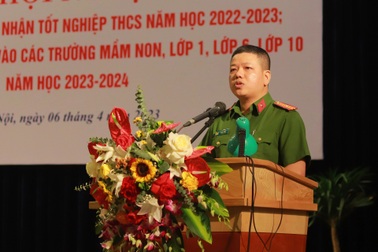 Cha mẹ không cần đi xác nhận thông tin cư trú cho con thi chuyển cấp