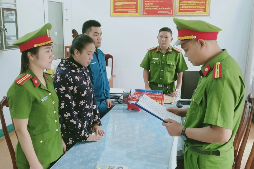 Bắt giam 3 phụ nữ lừa đảo 115 tỷ đồng - 3 Bắt giam 3 phụ nữ lừa đảo 115 tỷ đồng - 3