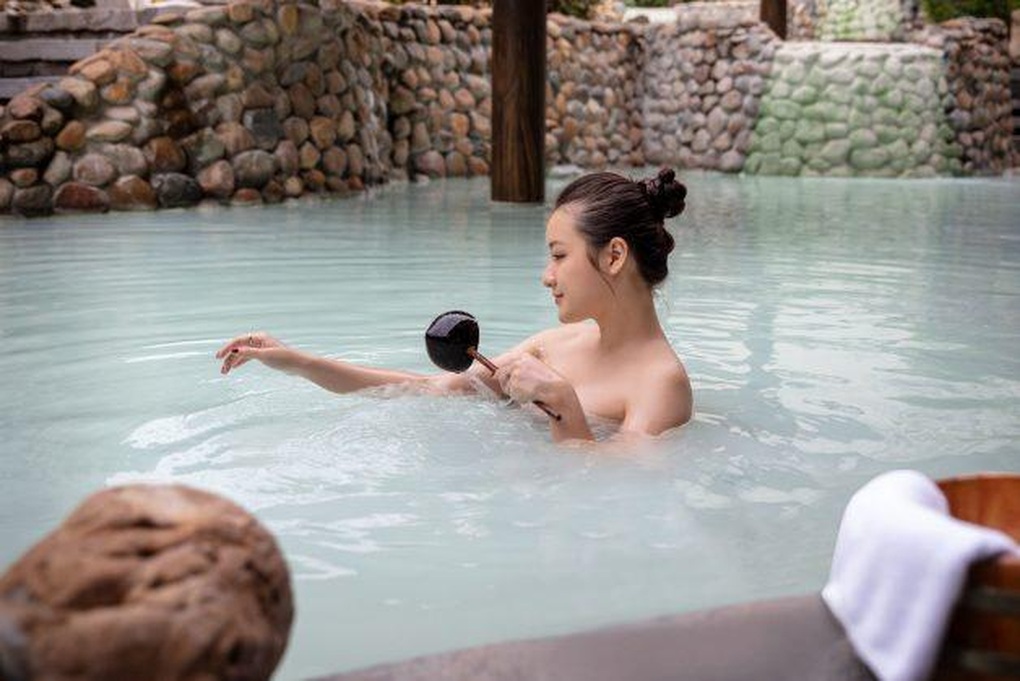 Trải nghiệm 9 bước onsen theo tiêu chuẩn Nhật ngay tại Việt Nam | Báo Dân  trí