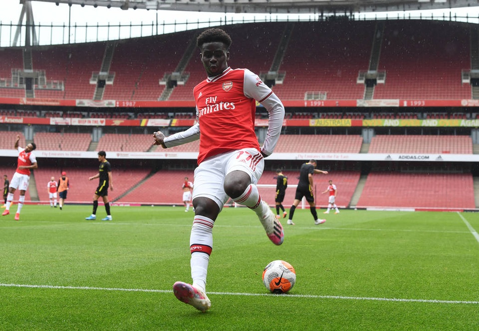 Arsenal thua 2-3 trước đội bóng đang thi đấu ở hạng Nhất - 6 Arsenal thua 2-3 trước đội bóng đang thi đấu ở hạng Nhất - 6