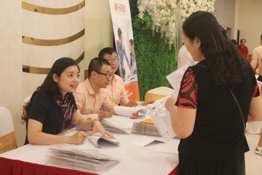 Ngân hàng tiếp sức doanh nghiệp hậu Covid-19