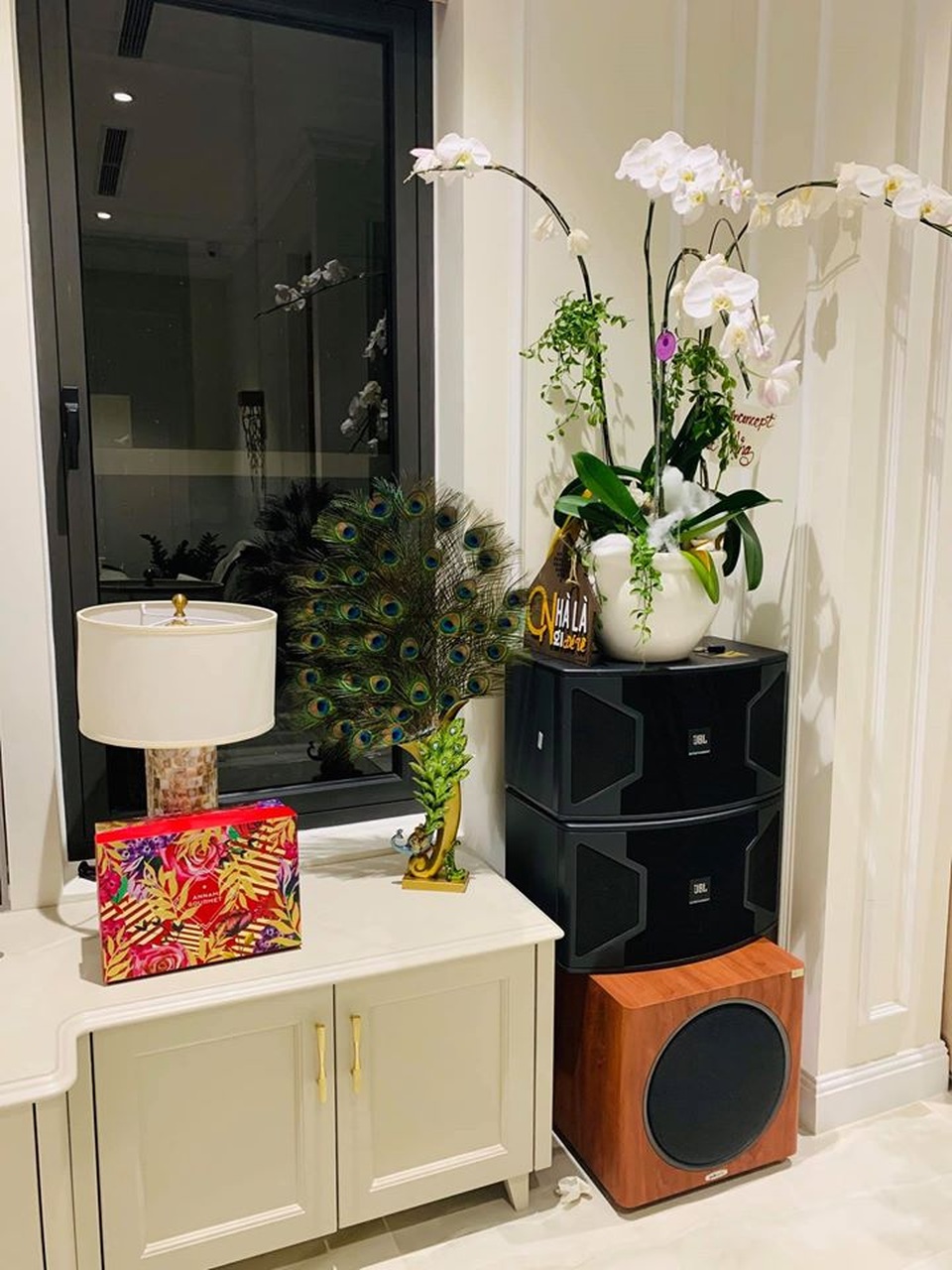 Đi theo tiếng gọi của tình yêu, Vân Hugo làm bà nội trợ đảm đang ở Sài Gòn - 15 Đi theo tiếng gọi của tình yêu, Vân Hugo làm bà nội trợ đảm đang ở Sài Gòn - 15