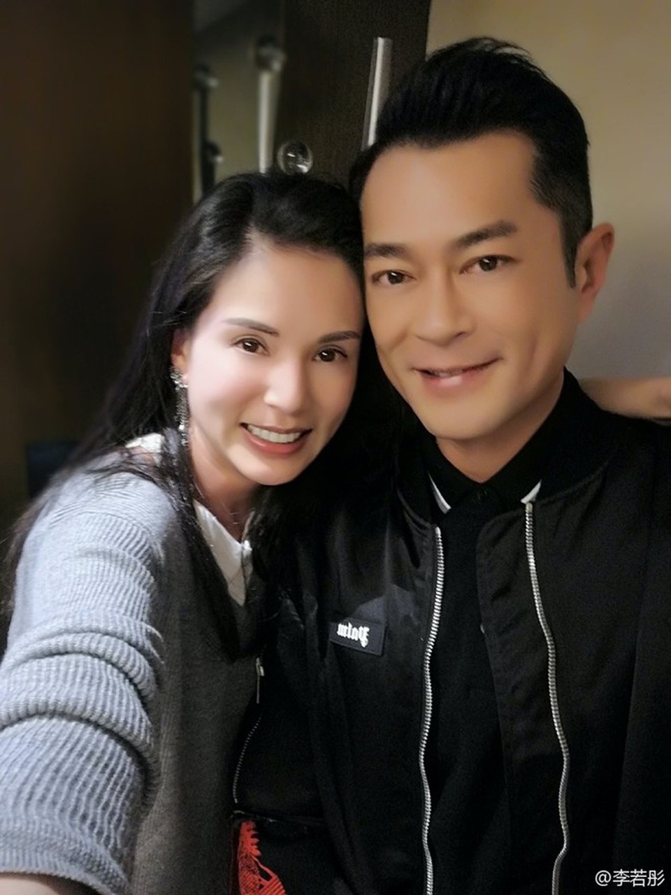 Lý Nhược Đồng: Từng đau khổ vì tình và phải lòng Cổ Thiên Lạc - 4 Lý Nhược Đồng: Từng đau khổ vì tình và phải lòng Cổ Thiên Lạc - 4