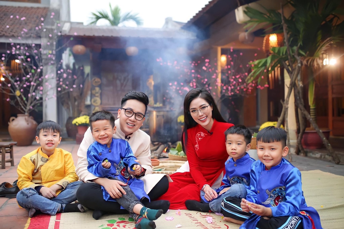 Chia tay Chuyển động 24h, BTV Hữu Trí trở lại trong chương trình Tết - 1 Chia tay Chuyển động 24h, BTV Hữu Trí trở lại trong chương trình Tết - 1