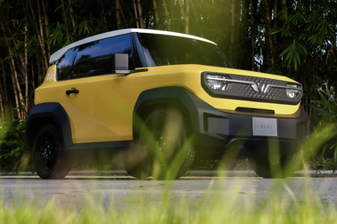 Người dùng háo hức đợi màn ra mắt của loạt siêu phẩm từ VinFast