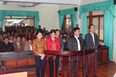 Gây thất thoát, chiếm đoạt hàng trăm triệu đồng, 5 cán bộ xã lĩnh án