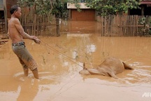 Người Lào sau sự cố vỡ đập: “Không ai cảnh báo chúng tôi”