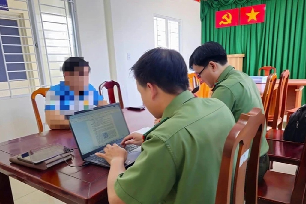 Xử phạt Facebooker bình luận thông tin thất thiệt về sáp nhập tỉnh - 1 Xử phạt Facebooker bình luận thông tin thất thiệt về sáp nhập tỉnh - 1