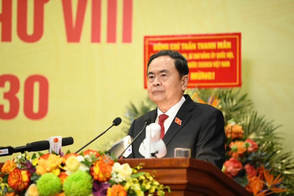 El presidente de la Asamblea Nacional asigna cinco tareas a la Auditoría del Estado - 2 Chủ tịch Quốc hội giao 5 nhiệm vụ cho Kiểm toán Nhà nước - 2