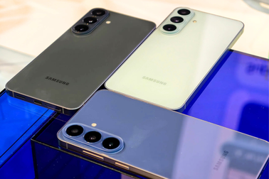 Galaxy S26 FE ra mắt với viên pin 4.900mAh và loạt tính năng AI