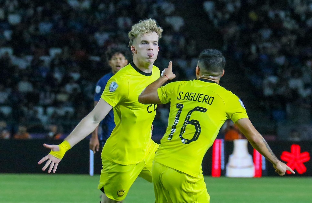 Malaysia chỉ gọi 1 cầu thủ nhập tịch đối đầu với U22 Việt Nam ở SEA Games - 1