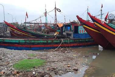 Tìm mọi cách để ứng phó khi bão số 4 sắp đổ bộ