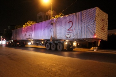 Xe siêu trường siêu trọng bị phạt 30 triệu đồng, tước bằng lái tài xế