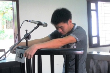 Bị chửi "ngu", em lỡ tay đánh chết anh trai   