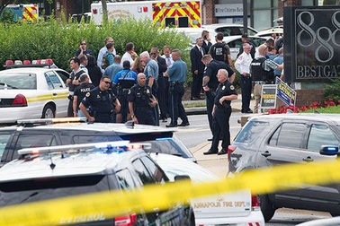 Nổ súng tại tòa soạn báo Mỹ, ít nhất 5 người chết
