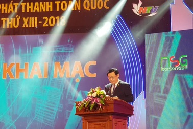 Phó Thủ tướng Vương Đình Huệ phát biểu tại lễ khai mạc Liên hoan phát thanh toàn quốc