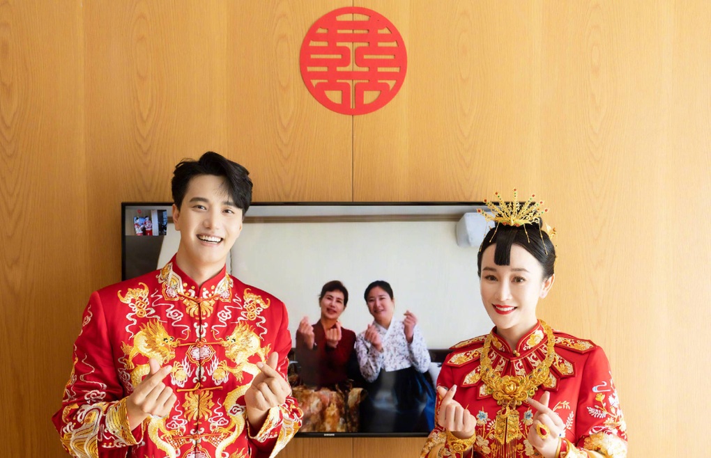 Nàng Vương Ngữ Yên Trương Mông đeo trĩu vàng, rạng rỡ trong ngày cưới - 1 Nàng Vương Ngữ Yên Trương Mông đeo trĩu vàng, rạng rỡ trong ngày cưới - 1