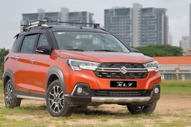 Suzuki tung siêu ưu đãi cuối năm, sẵn sàng cho thế kỷ mới