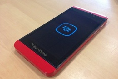 Cận cảnh BlackBerry Z10 phiên bản đặc biệt