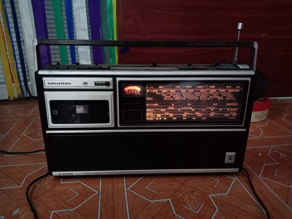 Bộ sưu tập cassette cũ trị giá gần 300 triệu đồng của tay chơi Hà Nam - 7 Bộ sưu tập cassette cũ trị giá gần 300 triệu đồng của tay chơi Hà Nam - 7