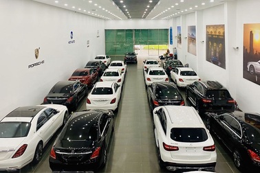 Hết Covid-19, thị trường xe sang cũ có thoát khỏi cảnh chợ chiều?