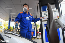 Sao giá xăng đột ngột giảm sốc xuống dưới 23.000 đồng/lít?