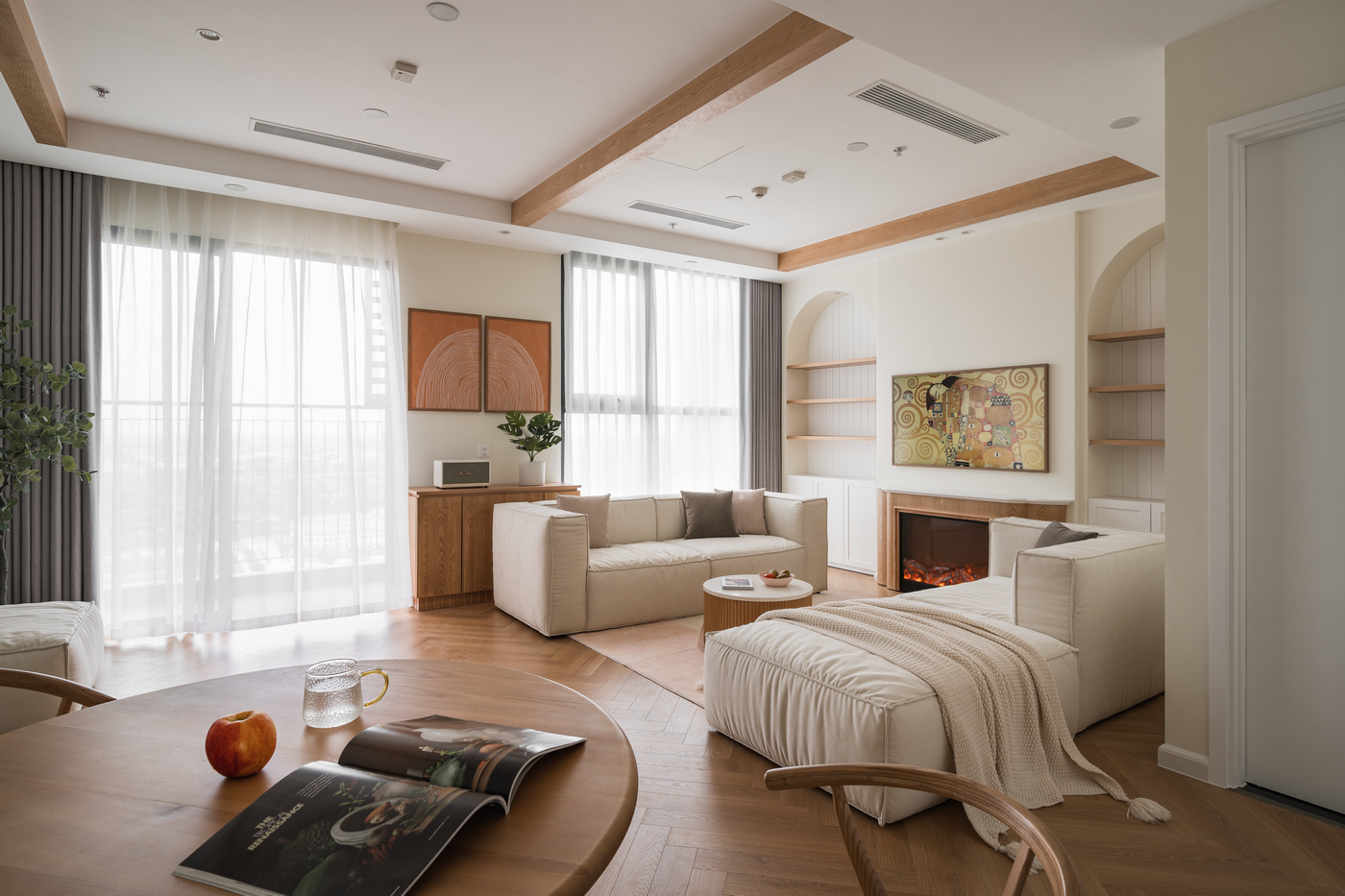 Chàng trai Hà Nội chi hơn nửa tỷ đồng đập thông hai căn hộ làm nhà đẹp mê - 1 Chàng trai Hà Nội chi hơn nửa tỷ đồng đập thông hai căn hộ làm nhà đẹp mê - 1