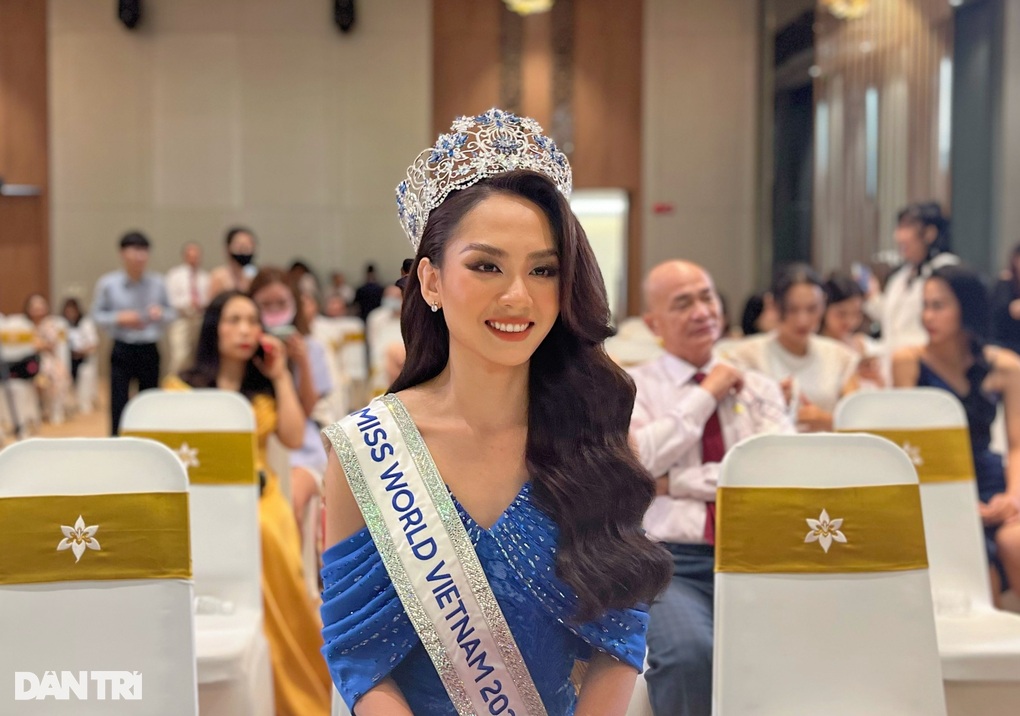 Sơ suất thi ứng xử ở Miss World Vietnam gây tranh cãi, Ban Tổ chức nói gì? - 6 Sơ suất thi ứng xử ở Miss World Vietnam gây tranh cãi, Ban Tổ chức nói gì? - 6