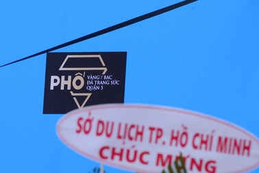 Phố vàng bạc, trang sức hút khách du lịch
